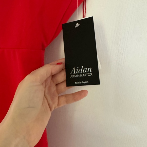 Aidan Mattox new dress red , I never used , size 3, excellent condition - Picture 4 of 7
